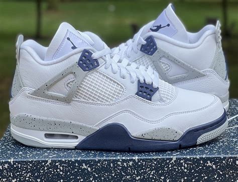 jordan retro 4 military navy